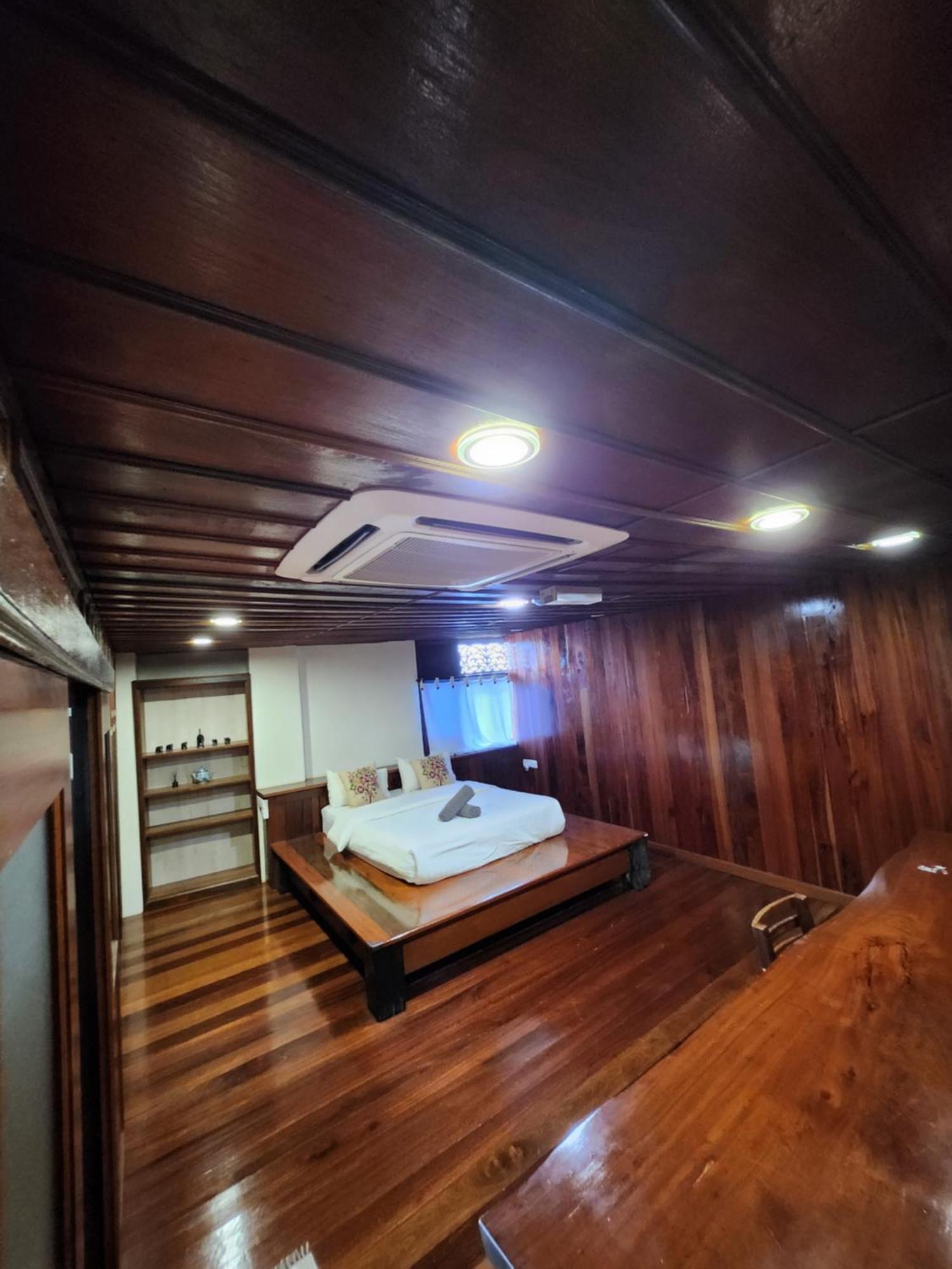 Uptown Eco Hotel Kuala Terengganu Exterior photo