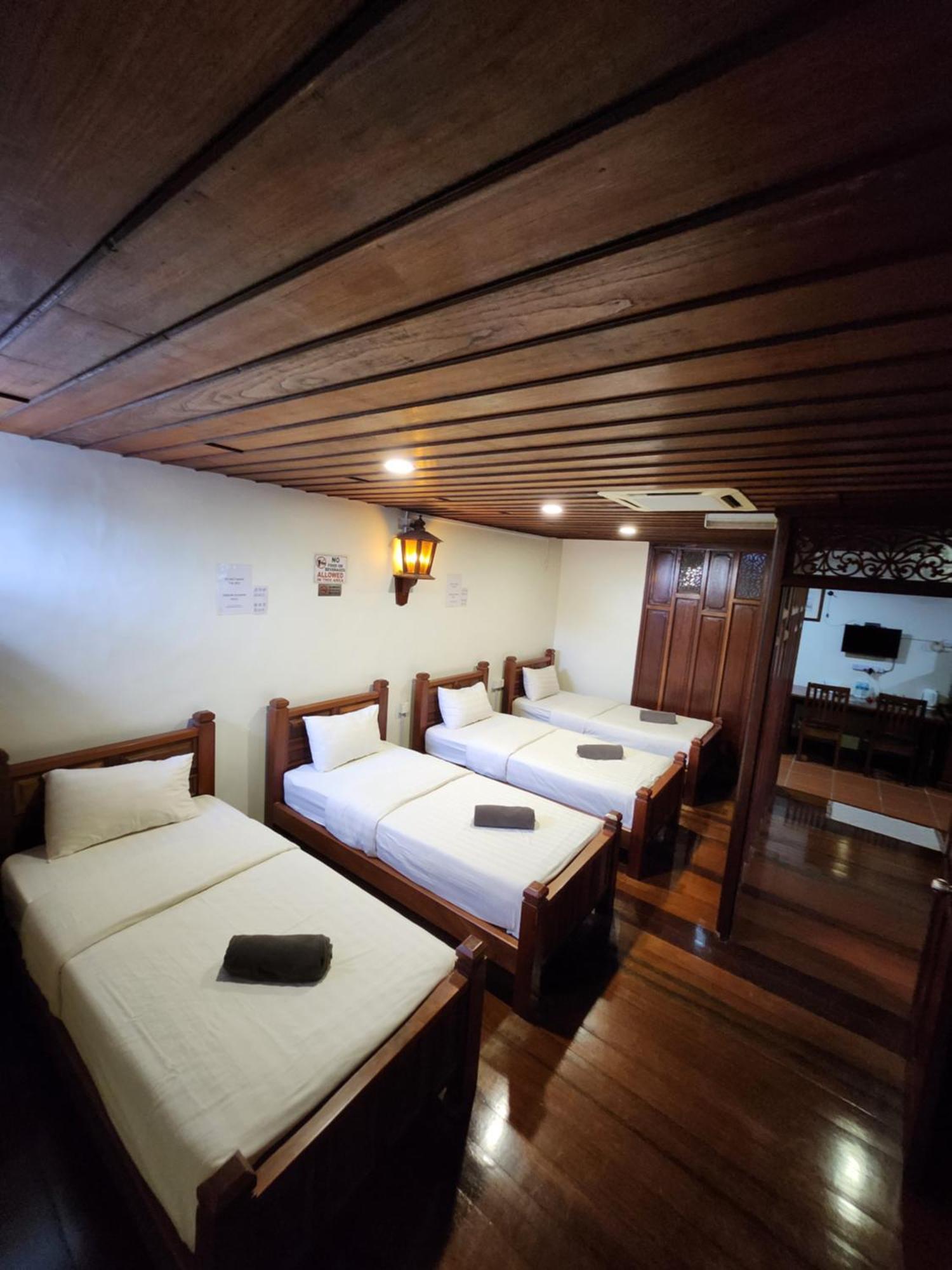 Uptown Eco Hotel Kuala Terengganu Exterior photo